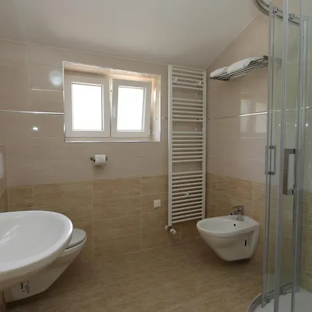 Apartment Sucic Iva I Tea *